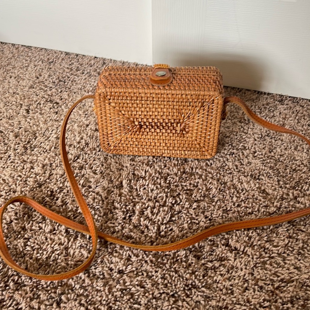 wicker crossbody purse